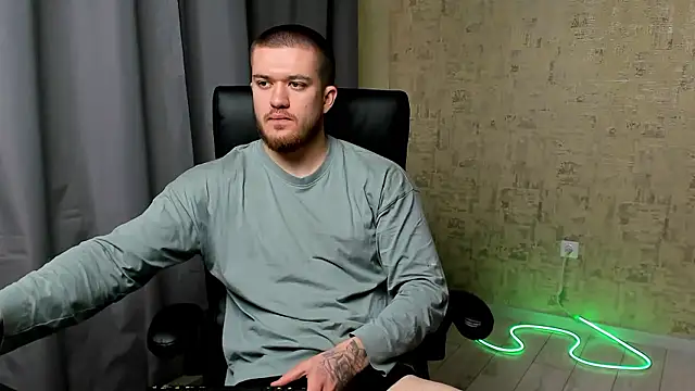 Snapshot of Well_boy chatting on January 11, 2026, 8:30 am Well boy online show from January 11, 2026, 8:30 am