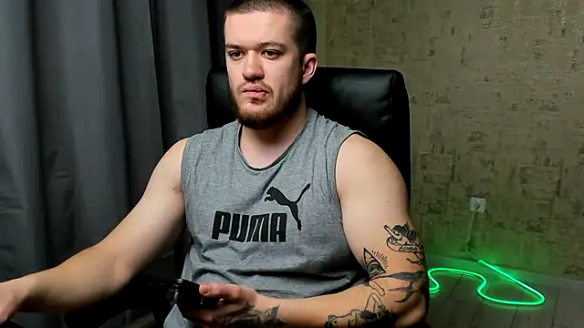 Snapshot of Well_boy chatting on January 12, 2026, 5:34 am Well boy online show from January 12, 2026, 5:34 am