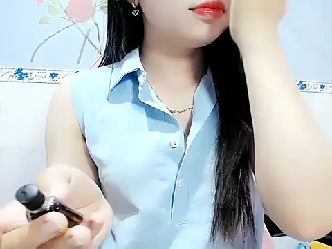 Anna sexyY  online show from March 12, 2026, 5:13 am