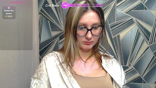 Snapshot of NikkiKiss___ chatting on February 19, 2026, 5:53 pm NikkiKiss online show from February 19, 2026, 5:53 pm