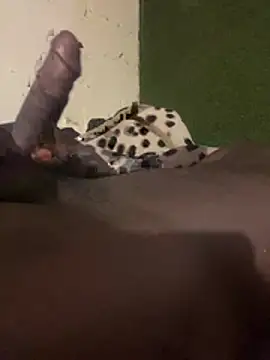 Rayray26xs online show from April 15, 2026, 7:59 am