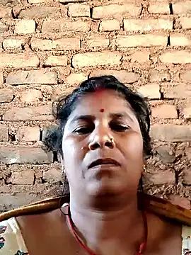 Hot di97 online show from March 8, 2026, 2:04 am