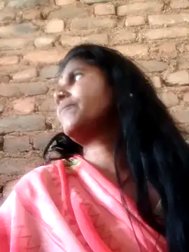 Hot di97 online show from March 12, 2026, 9:04 am