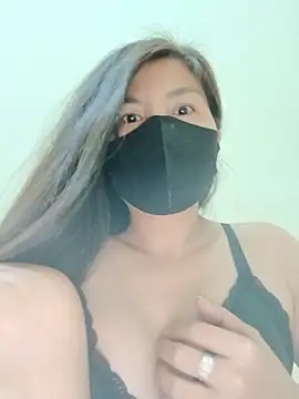 Lyly-68688 online show from May 22, 2026, 2:30 am