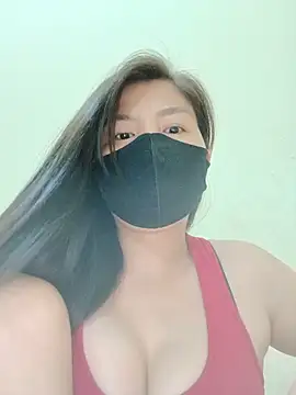 Lyly-68688 online show from May 23, 2026, 3:23 am