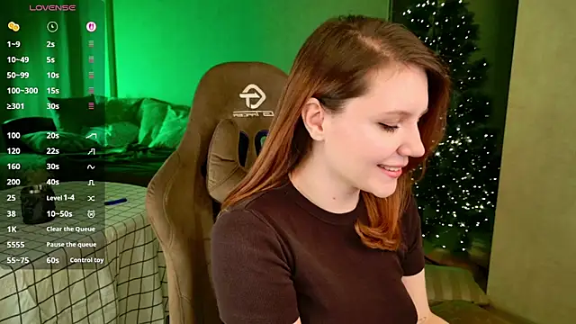 YouHoldMe online show from February 14, 2026, 4:26 pm