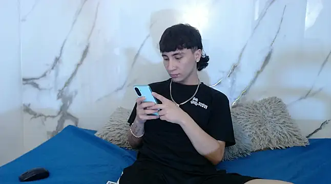 XanderGrey8 online show from March 31, 2026, 7:25 pm