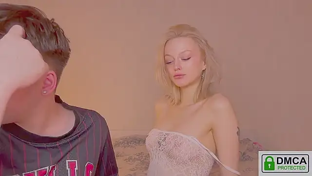 your molly mark  online show from February 20, 2026, 3:25 am