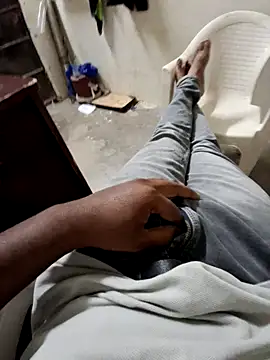 Snapshot of Kanna5115 chatting on January 13, 2026, 5:02 am Kanna5115 online show from January 13, 2026, 5:02 am