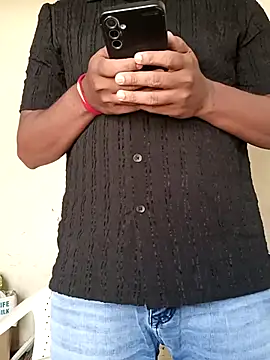 Snapshot of Kanna5115 chatting on February 3, 2026, 3:59 am Kanna5115 online show from February 3, 2026, 3:59 am