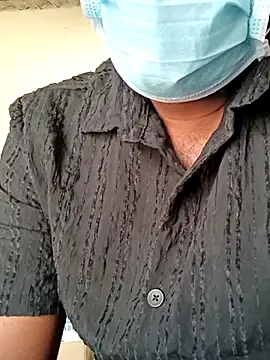 Snapshot of Kanna5115 chatting on February 3, 2026, 6:40 am Kanna5115 online show from February 3, 2026, 6:40 am