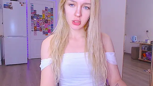 sailormoon666  online show from February 1, 2026, 10:19 pm