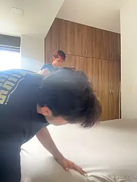 Noyrx online show from February 6, 2026, 6:33 pm