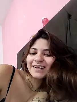 carazinho2128 online show from April 21, 2026, 8:12 pm