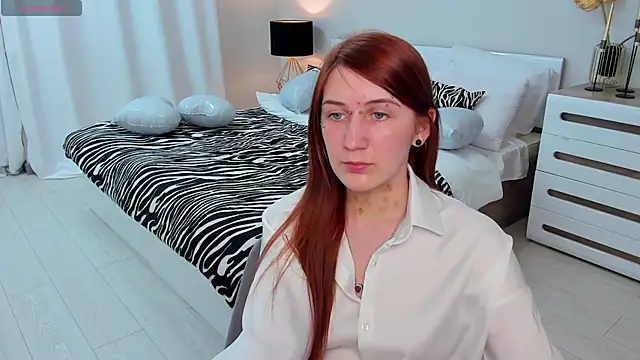 Polly Sweet online show from February 17, 2026, 6:47 pm