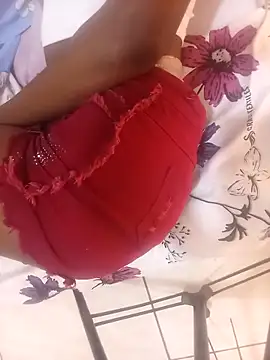 PatriciaVen online show from April 10, 2026, 5:12 am