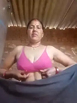 Snapshot of Madhubala_Love chatting on February 24, 2026, 3:26 am Madhubala Love online show from February 24, 2026, 3:26 am