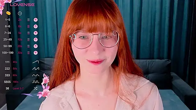 CatherineCummi online show from April 11, 2026, 11:03 am