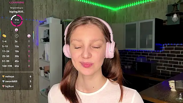 Snapshot of ChrisAmott chatting on February 5, 2026, 4:22 pm ChrisAmott online show from February 5, 2026, 4:22 pm