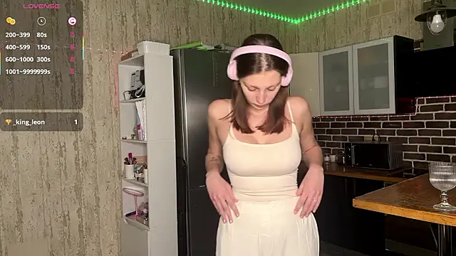 Snapshot of ChrisAmott chatting on February 12, 2026, 4:02 pm ChrisAmott online show from February 12, 2026, 4:02 pm