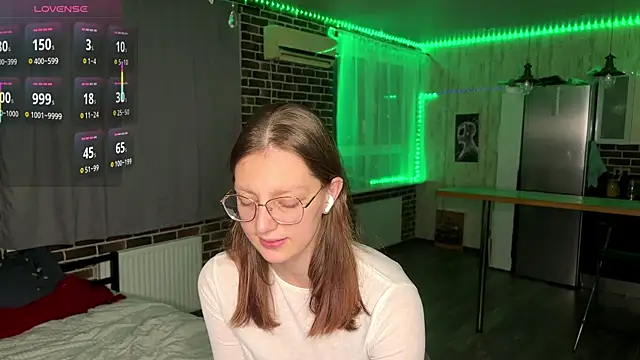 Snapshot of ChrisAmott chatting on February 27, 2026, 4:07 pm ChrisAmott online show from February 27, 2026, 4:07 pm