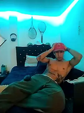 Santiagoo091 online show from January 13, 2026, 7:02 am