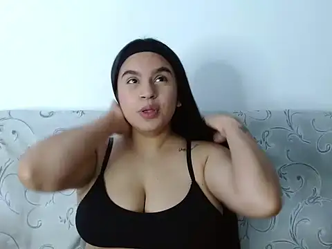 maite saens1 online show from April 24, 2026, 10:50 am