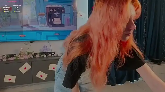 JuanaSumma online show from March 9, 2026, 6:06 am