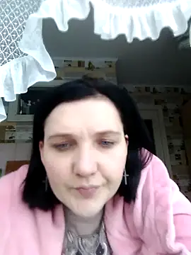 Snapshot of KarolinaRich1 chatting on January 13, 2026, 1:05 pm KarolinaRich1 online show from January 13, 2026, 1:05 pm