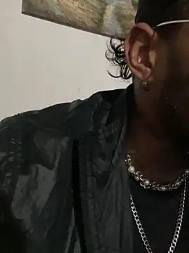 Snapshot of liyamjunior chatting on February 25, 2026, 5:39 am liyamjunior online show from February 25, 2026, 5:39 am