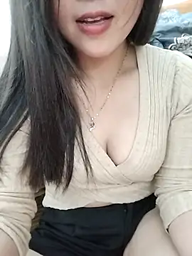 Snapshot of MaiNgoc_sexy chatting on April 29, 2026, 12:42 pm MaiNgoc sexy online show from April 29, 2026, 12:42 pm