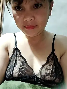 Snapshot of Lana-nu chatting on January 14, 2026, 10:36 pm Lana-nu online show from January 14, 2026, 10:36 pm