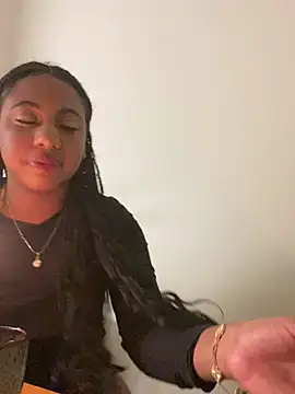 Snapshot of xo_steffyxo_4 chatting on February 5, 2026, 11:53 pm xo steffyxo 4 online show from February 5, 2026, 11:53 pm