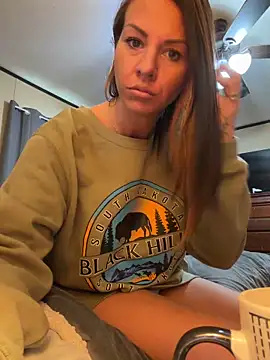 Snapshot of tastemecaroline chatting on March 24, 2026, 3:17 pm tastemecaroline online show from March 24, 2026, 3:17 pm