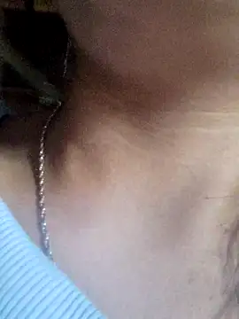 miumiu sexy2x online show from February 18, 2026, 12:50 am