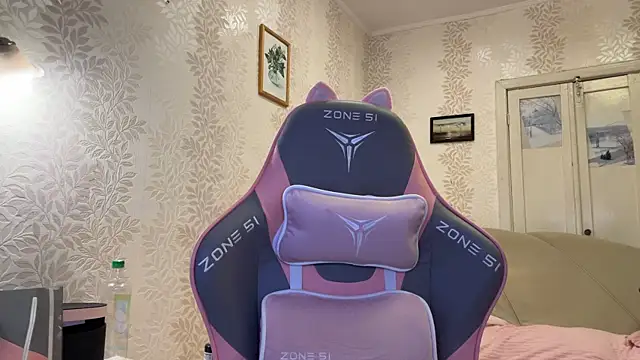 Snapshot of LavondaDeleston chatting on February 6, 2026, 5:05 pm LavondaDeleston online show from February 6, 2026, 5:05 pm