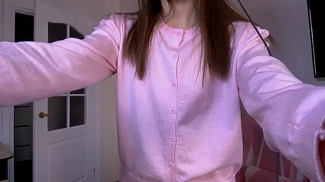 MarcelaBlas online show from February 1, 2026, 7:07 am