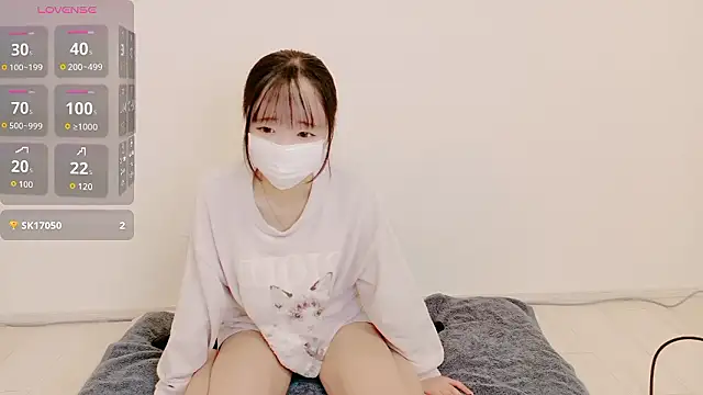 Snapshot of Rina_chan_0x chatting on February 8, 2026, 2:31 pm Rina chan 0x online show from February 8, 2026, 2:31 pm