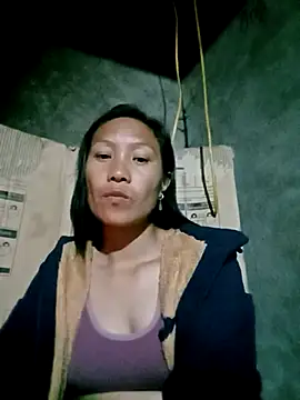 Snapshot of Diana-02 chatting on February 1, 2026, 11:58 pm Diana-02 online show from February 1, 2026, 11:58 pm