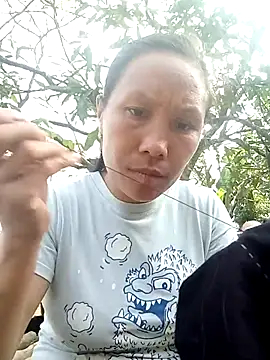 Snapshot of Diana-02 chatting on March 3, 2026, 2:07 am Diana-02 online show from March 3, 2026, 2:07 am