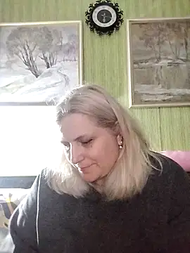 NyushaLollipop online show from March 6, 2026, 4:14 pm