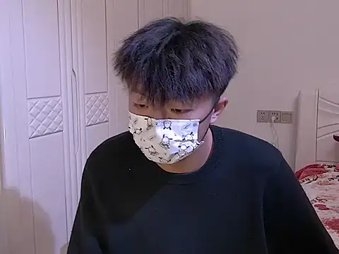 Snapshot of Chocolates-001 chatting on January 15, 2026, 11:04 am Chocolates-001 online show from January 15, 2026, 11:04 am