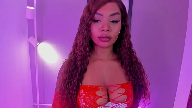 Snapshot of Sherondavis chatting on February 10, 2026, 10:14 pm Sherondavis online show from February 10, 2026, 10:14 pm