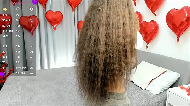 BrynnNolley online show from February 14, 2026, 10:12 am