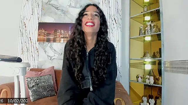 Swan Duchess online show from February 10, 2026, 1:37 pm