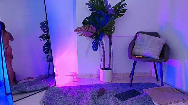 Snapshot of Dakota-bluu chatting on February 16, 2026, 2:46 pm Dakota-bluu online show from February 16, 2026, 2:46 pm