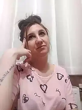 Snapshot of Koshova1836 chatting on February 4, 2026, 9:09 pm Koshova1836 online show from February 4, 2026, 9:09 pm