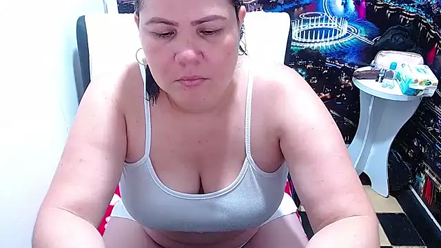 Snapshot of tila_nastyy chatting on June 26, 2026, 12:59 am tila nastyy online show from June 26, 2026, 12:59 am