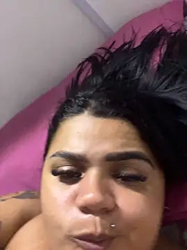 MorenaCariok online show from April 7, 2026, 2:01 am