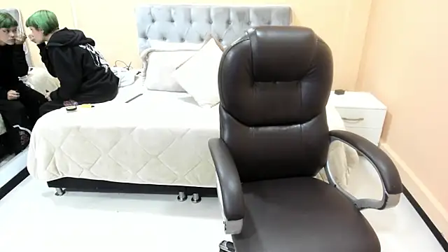 Snapshot of Bela_Craxkerr chatting on March 1, 2026, 12:07 pm Bela Craxkerr online show from March 1, 2026, 12:07 pm